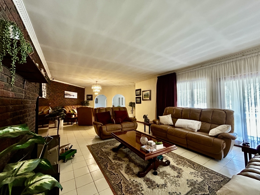 3 Bedroom Property for Sale in Knoppieslaagte Gauteng