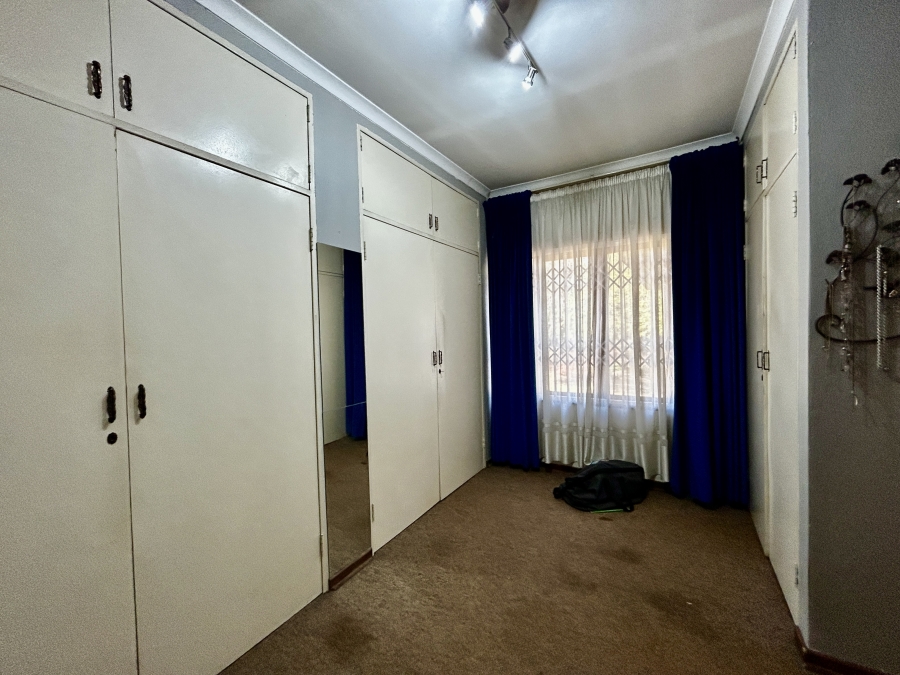 3 Bedroom Property for Sale in Knoppieslaagte Gauteng