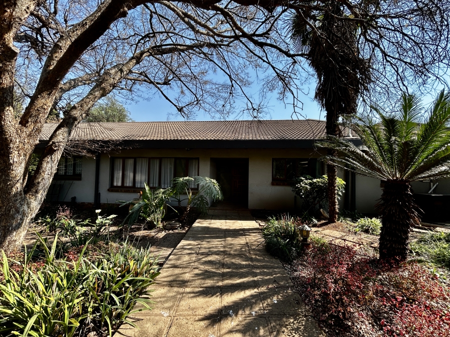 3 Bedroom Property for Sale in Knoppieslaagte Gauteng