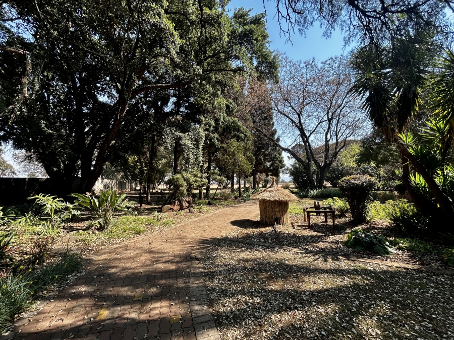 3 Bedroom Property for Sale in Knoppieslaagte Gauteng