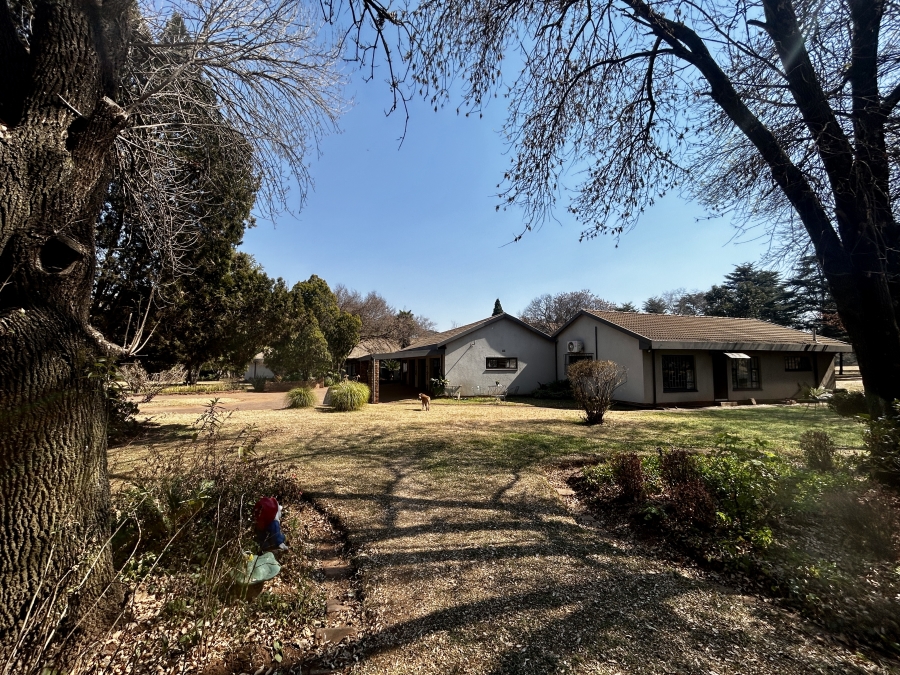 3 Bedroom Property for Sale in Knoppieslaagte Gauteng