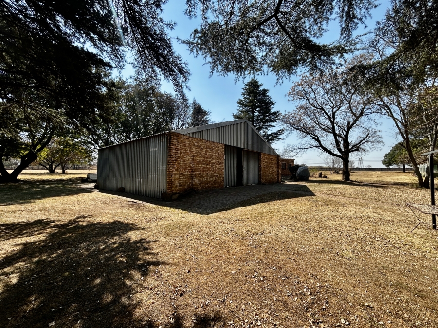 3 Bedroom Property for Sale in Knoppieslaagte Gauteng
