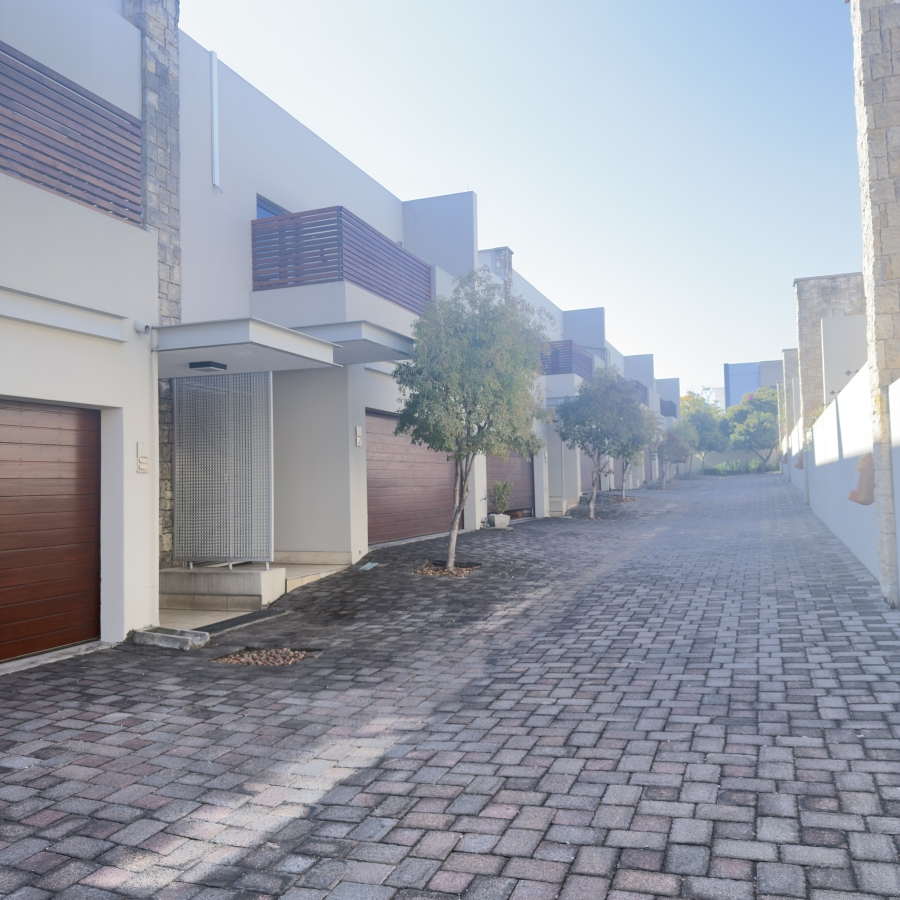 3 Bedroom Property for Sale in Illovo Gauteng