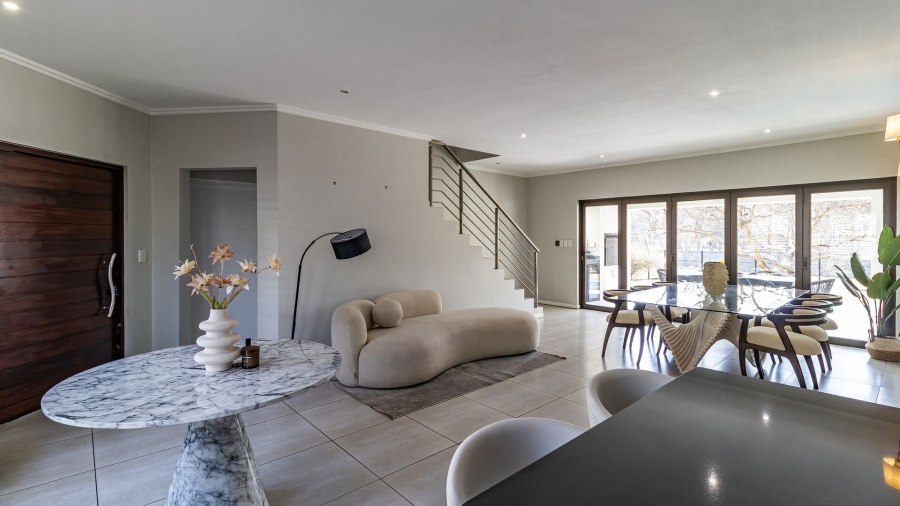 3 Bedroom Property for Sale in Lonehill Gauteng