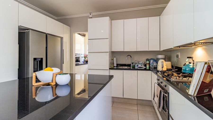 3 Bedroom Property for Sale in Lonehill Gauteng