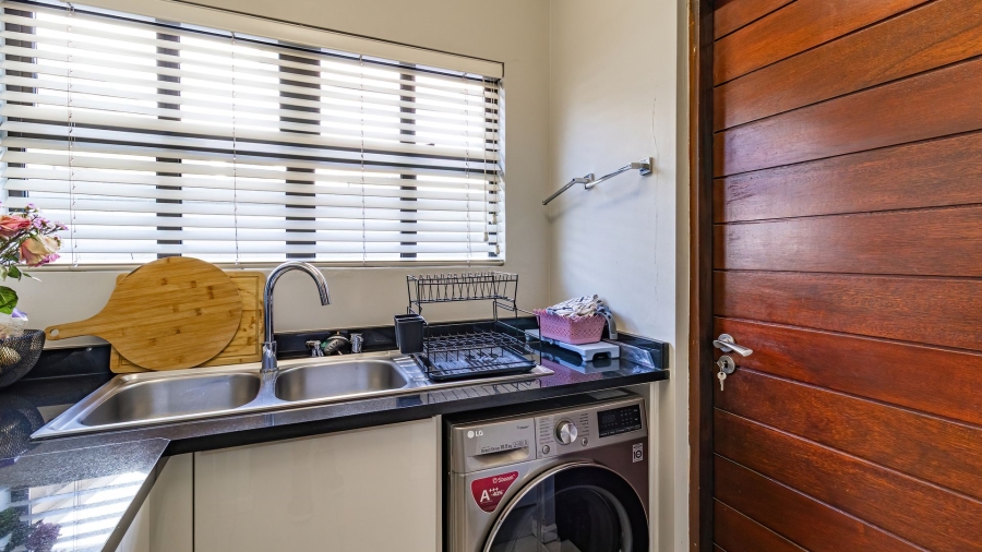 3 Bedroom Property for Sale in Lonehill Gauteng