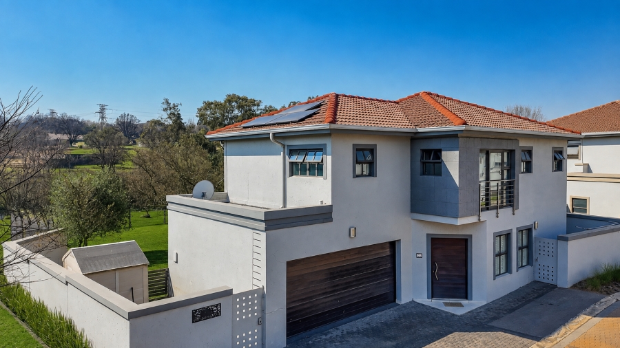 3 Bedroom Property for Sale in Lonehill Gauteng