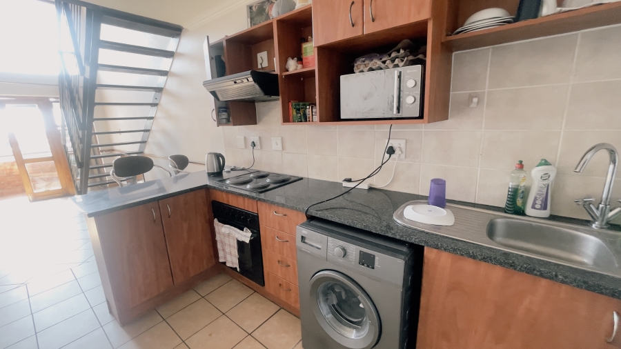 1 Bedroom Property for Sale in Halfway Gardens Gauteng