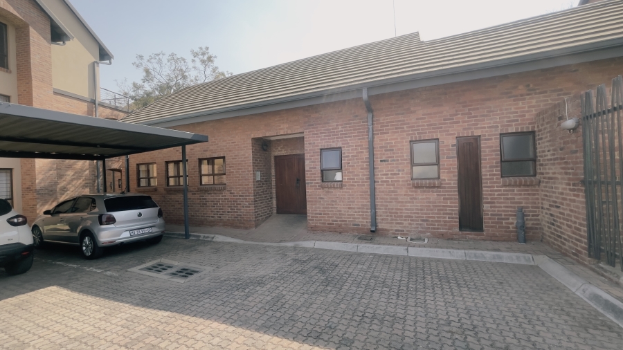 1 Bedroom Property for Sale in Halfway Gardens Gauteng