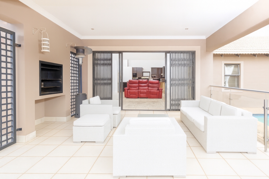 4 Bedroom Property for Sale in North Riding Gauteng