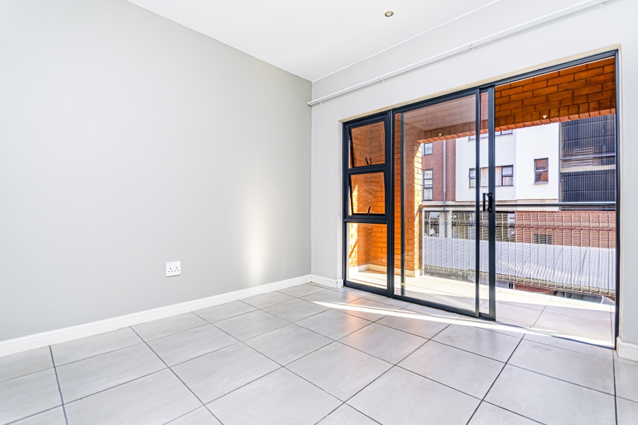 2 Bedroom Property for Sale in Die Hoewes Gauteng