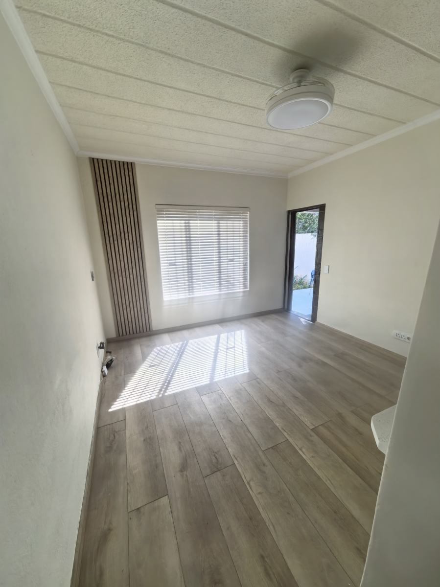 1 Bedroom Property for Sale in Sunninghill Gauteng