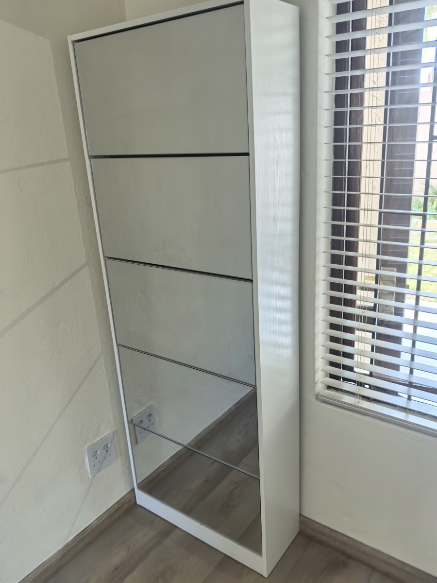 1 Bedroom Property for Sale in Sunninghill Gauteng