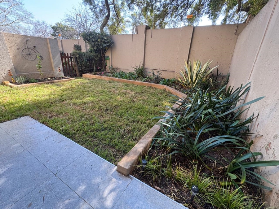 1 Bedroom Property for Sale in Sunninghill Gauteng