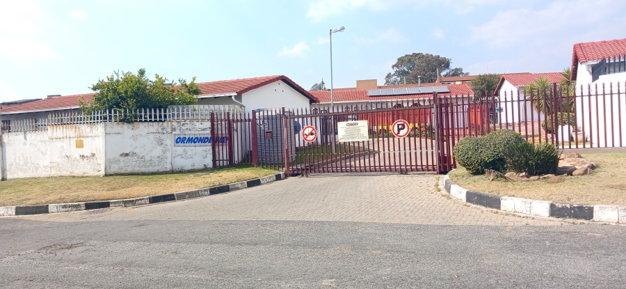 3 Bedroom Property for Sale in Ormonde Gauteng