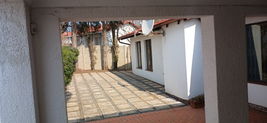 3 Bedroom Property for Sale in Ormonde Gauteng