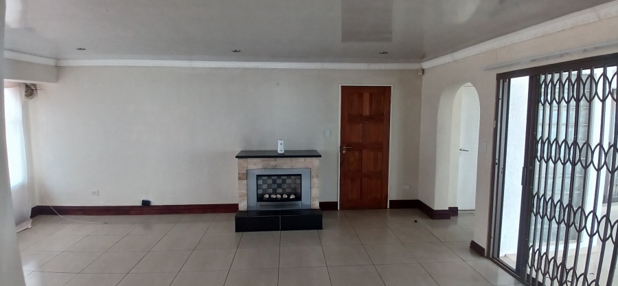 3 Bedroom Property for Sale in Ormonde Gauteng