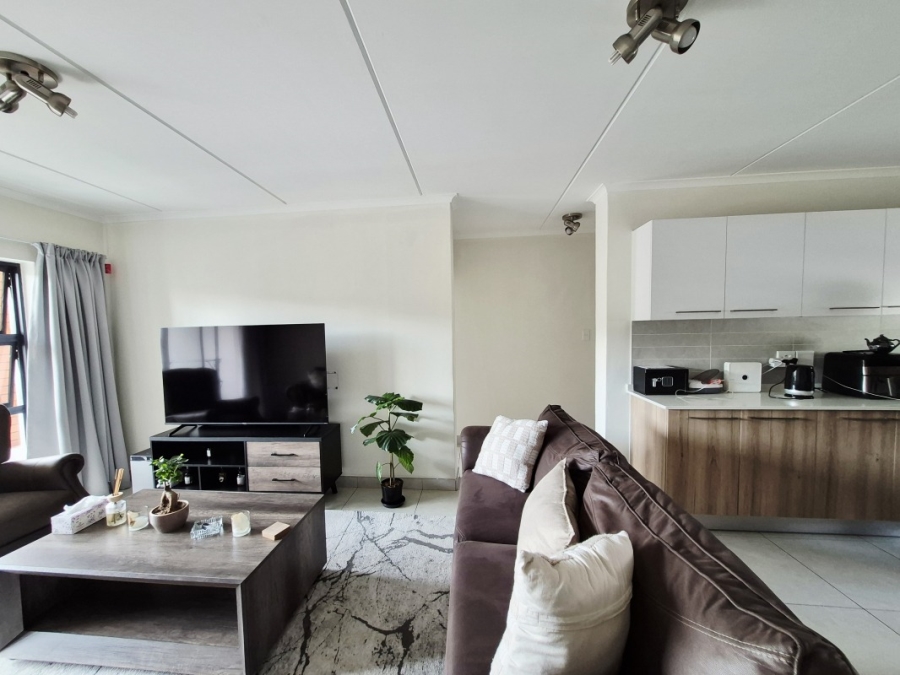 2 Bedroom Property for Sale in Modderfontein Gauteng