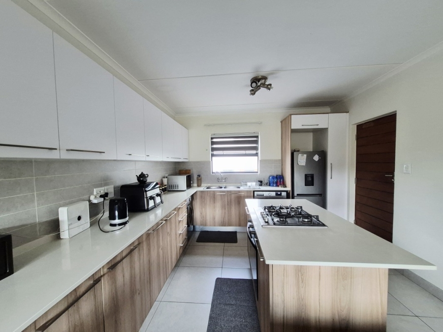 2 Bedroom Property for Sale in Modderfontein Gauteng
