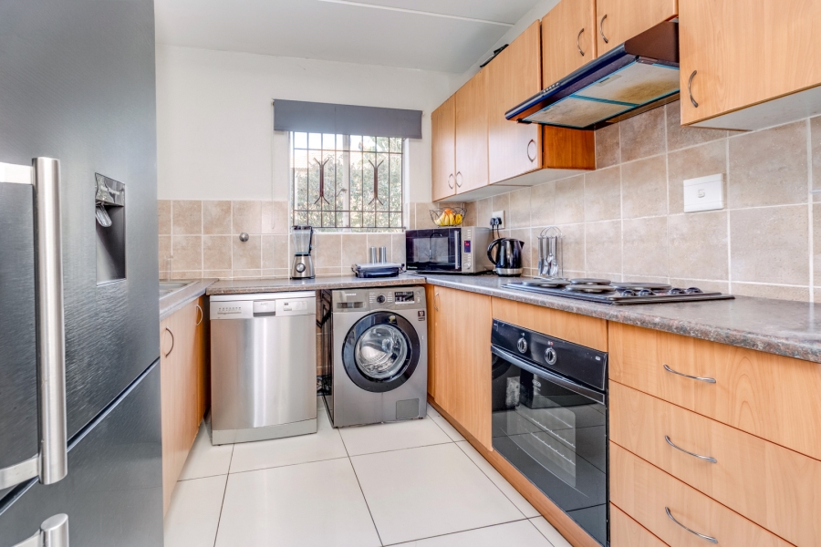 2 Bedroom Property for Sale in Allens Nek Gauteng