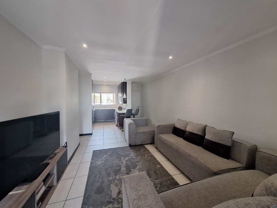 3 Bedroom Property for Sale in Greenstone Hill Gauteng