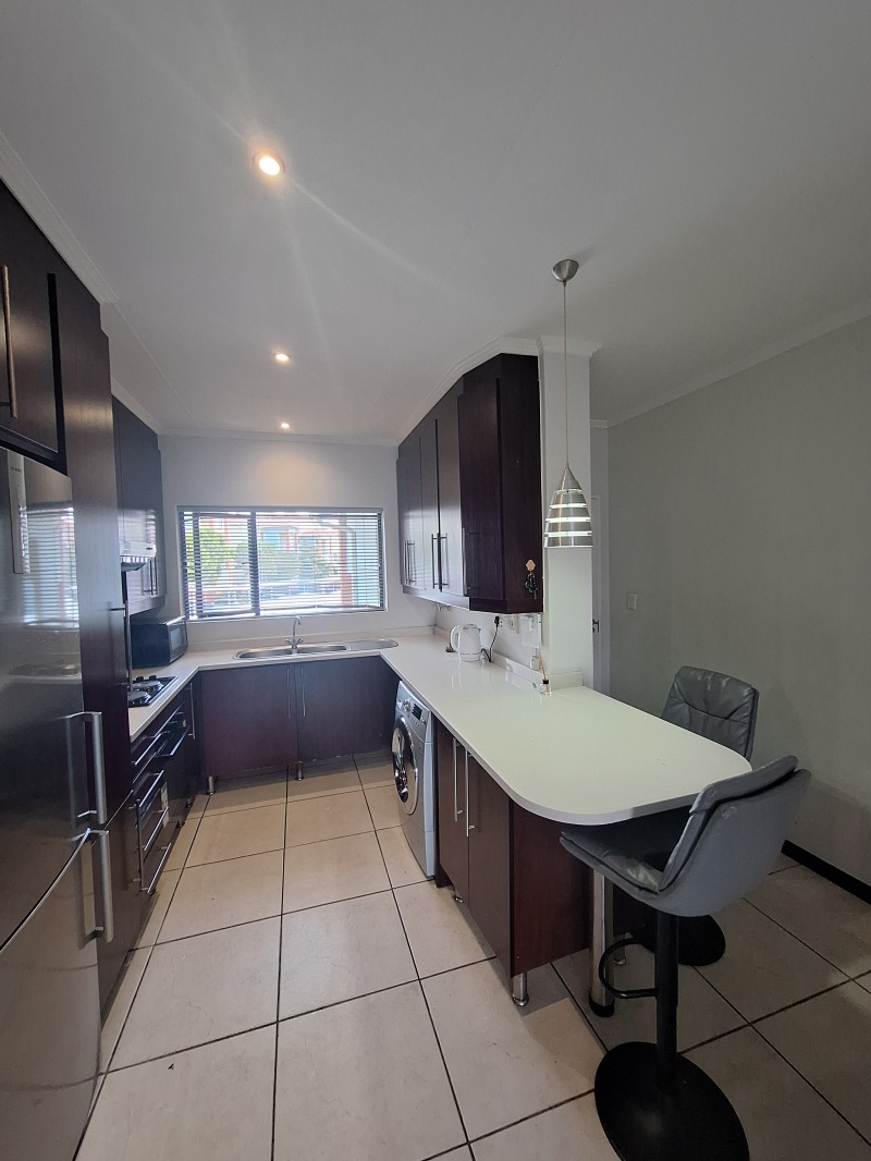 3 Bedroom Property for Sale in Greenstone Hill Gauteng
