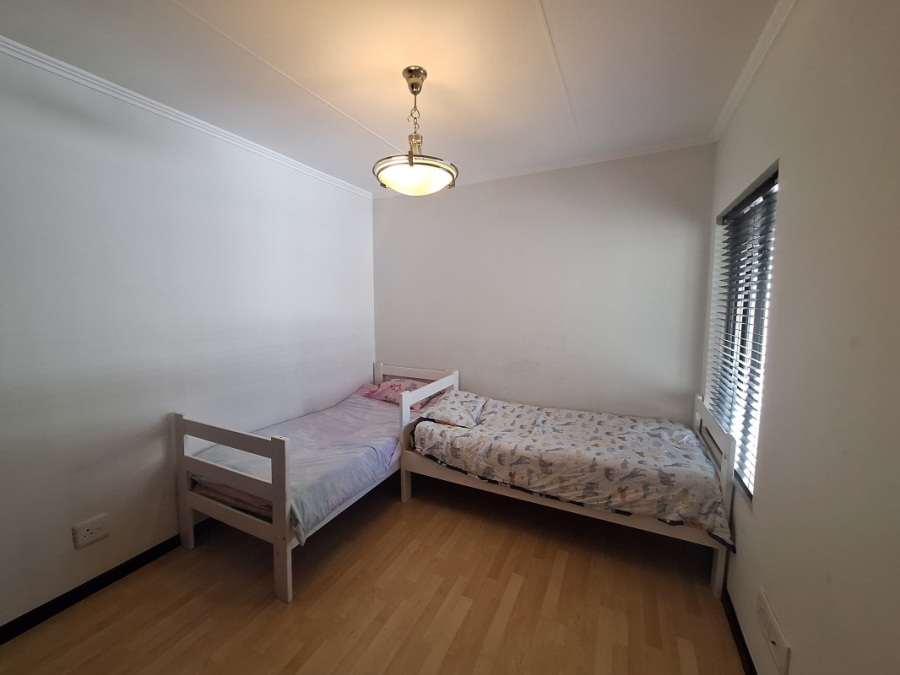 3 Bedroom Property for Sale in Greenstone Hill Gauteng