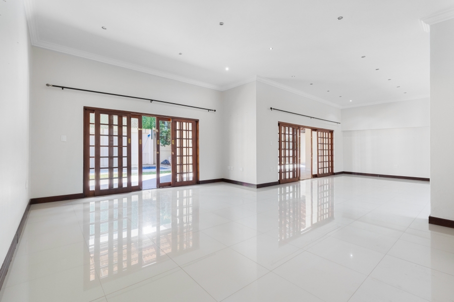 5 Bedroom Property for Sale in Bryanston Gauteng