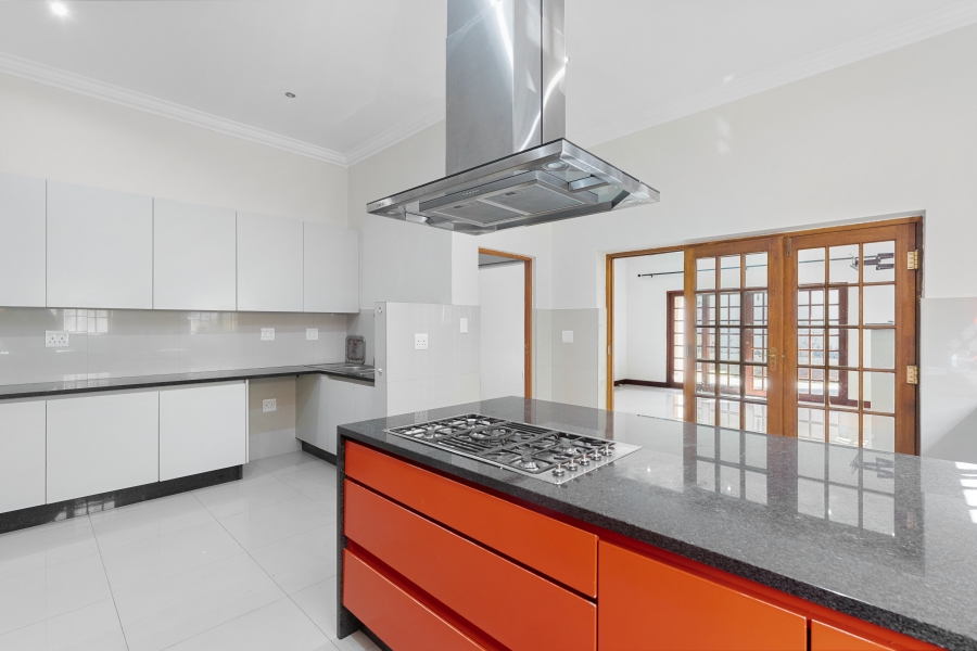 5 Bedroom Property for Sale in Bryanston Gauteng