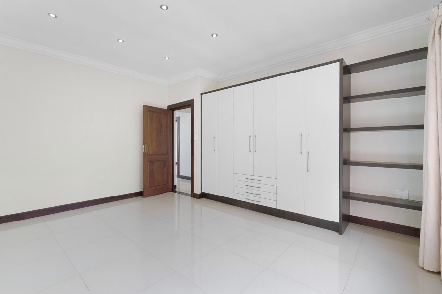 5 Bedroom Property for Sale in Bryanston Gauteng