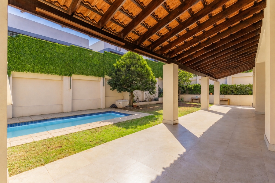 5 Bedroom Property for Sale in Bryanston Gauteng