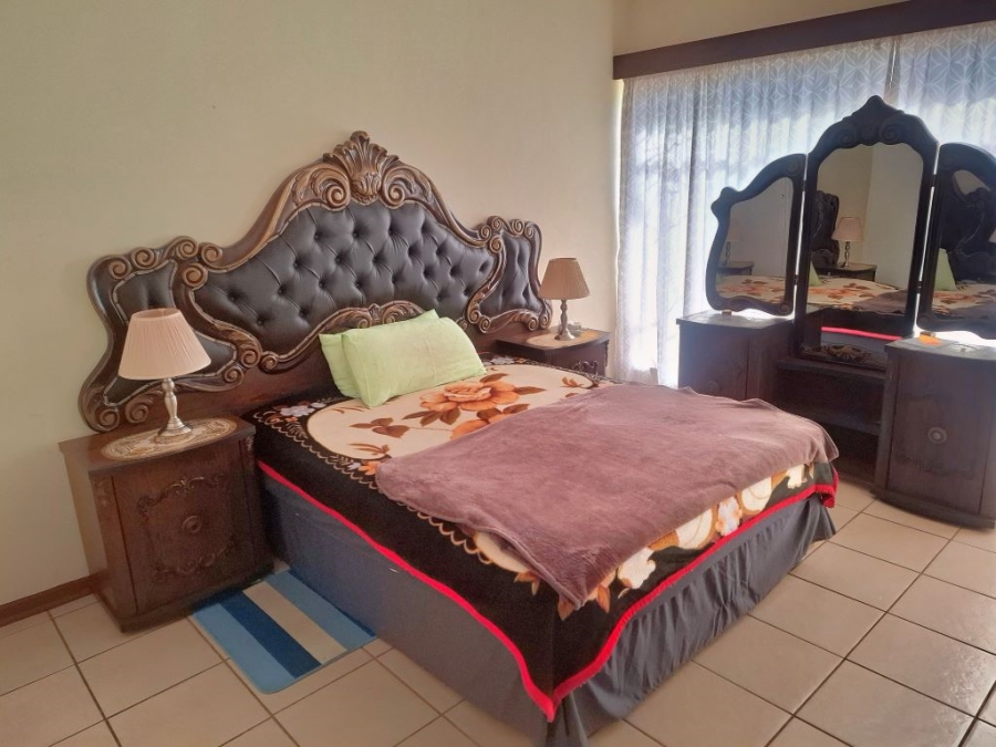 2 Bedroom Property for Sale in Westonaria Gauteng