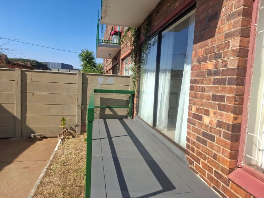 2 Bedroom Property for Sale in Westonaria Gauteng