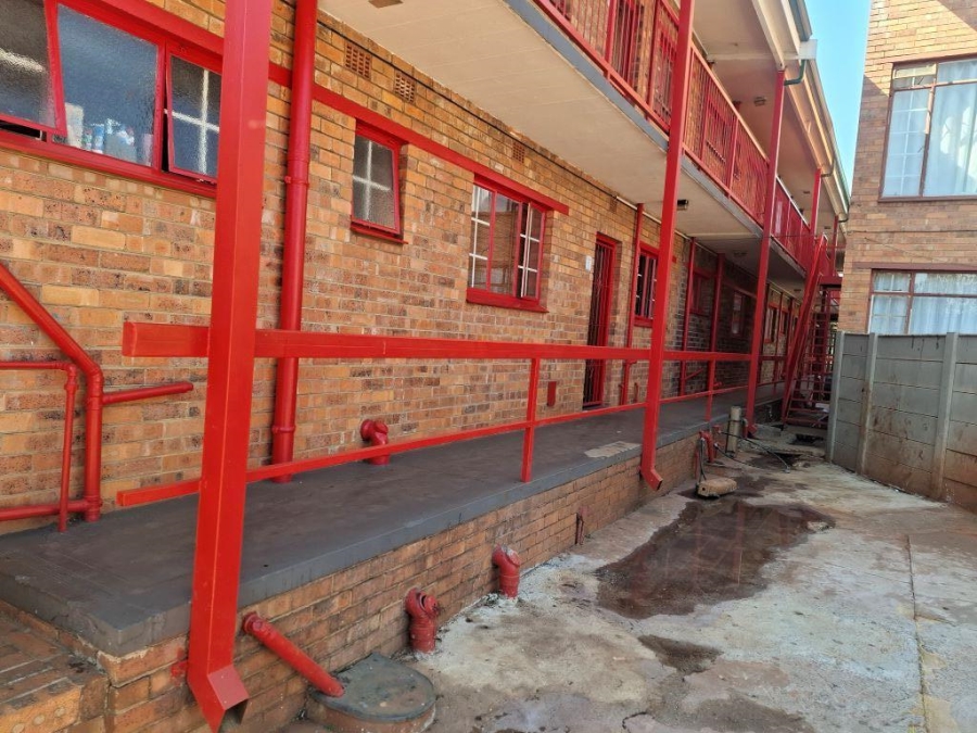 2 Bedroom Property for Sale in Westonaria Gauteng