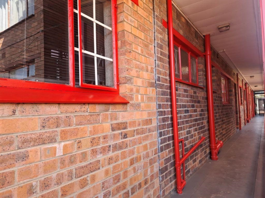 2 Bedroom Property for Sale in Westonaria Gauteng