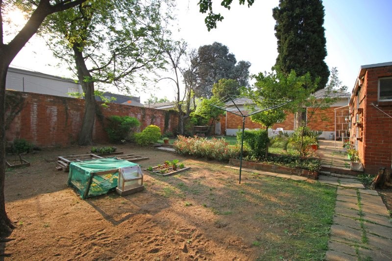 To Let 3 Bedroom Property for Rent in Parkhurst Gauteng