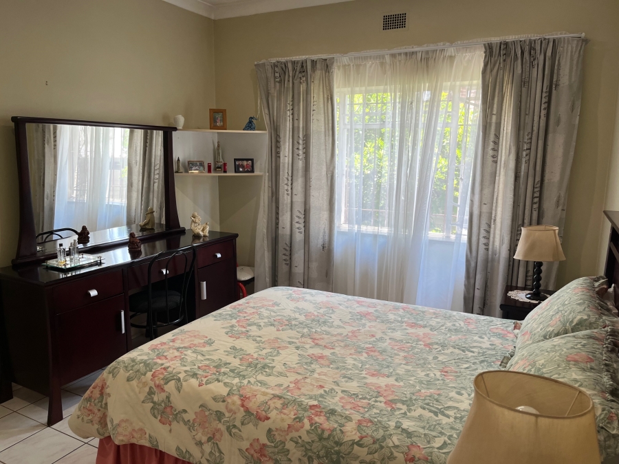 4 Bedroom Property for Sale in Hurlyvale Gauteng
