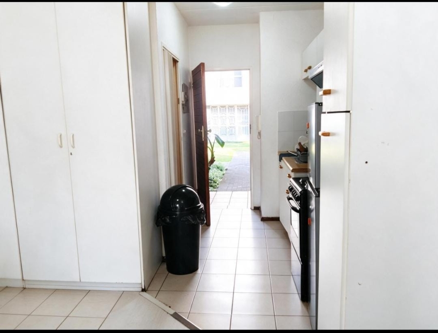 To Let 0 Bedroom Property for Rent in Melville Gauteng