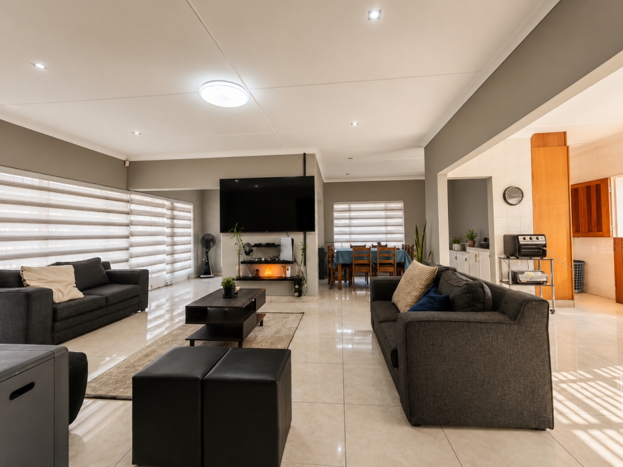 3 Bedroom Property for Sale in Risiville Gauteng