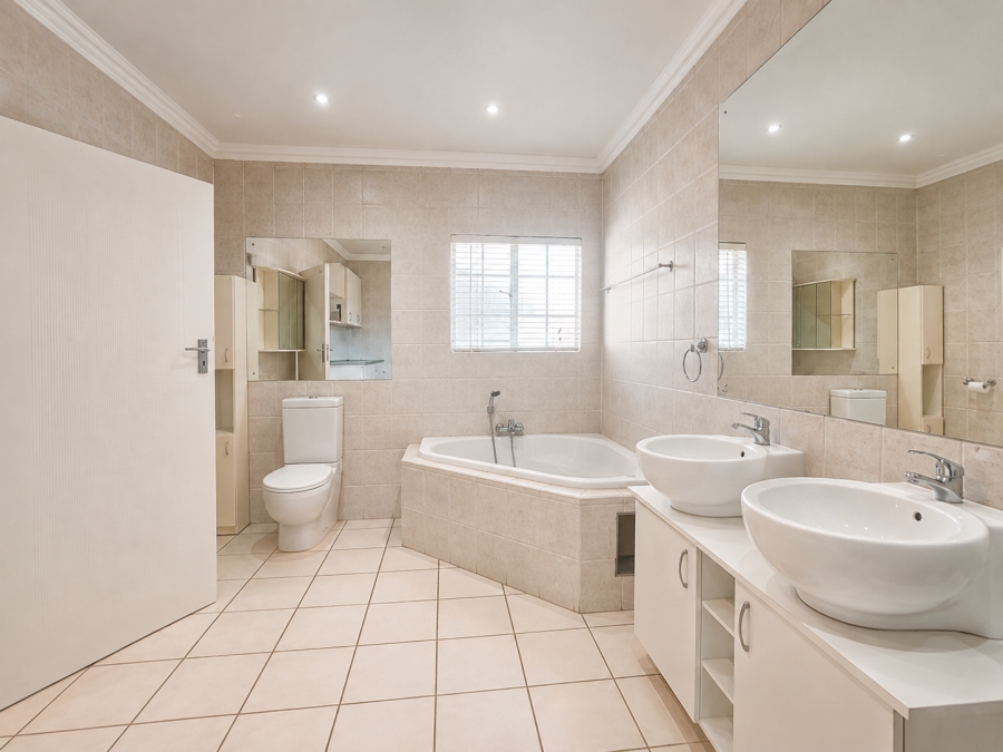 3 Bedroom Property for Sale in Risiville Gauteng