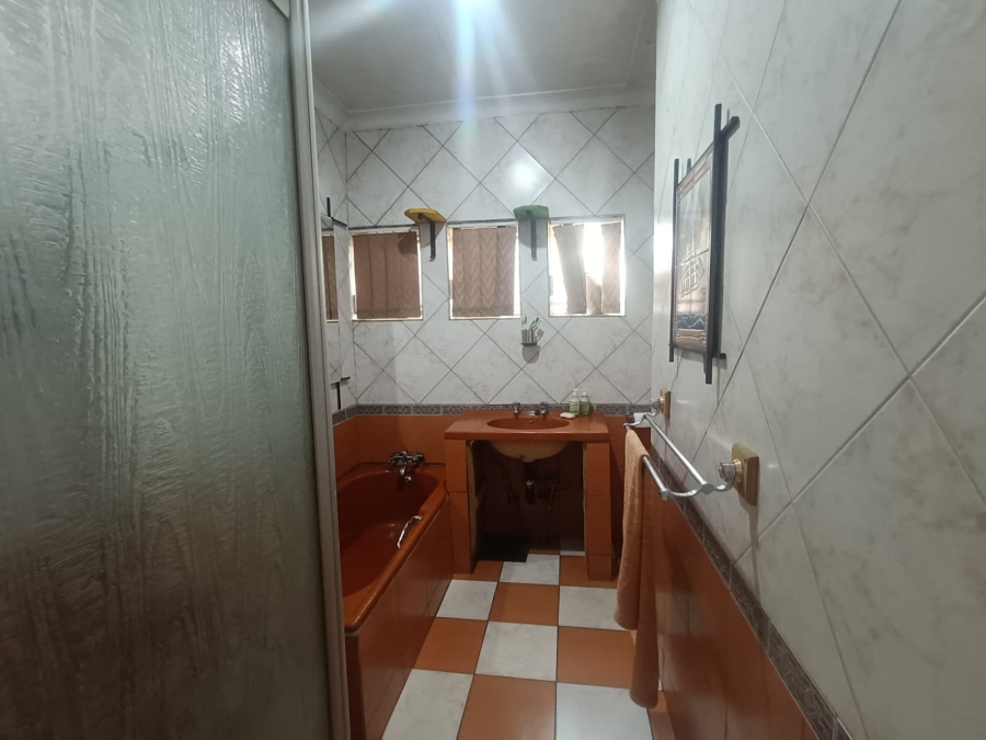 3 Bedroom Property for Sale in Vanderbijlpark CE 1 Gauteng