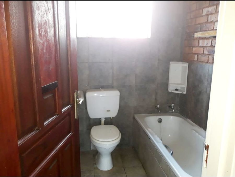 9 Bedroom Property for Sale in Pretoria North Gauteng