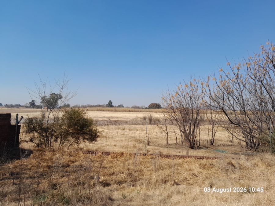 9 Bedroom Property for Sale in Pretoria North Gauteng