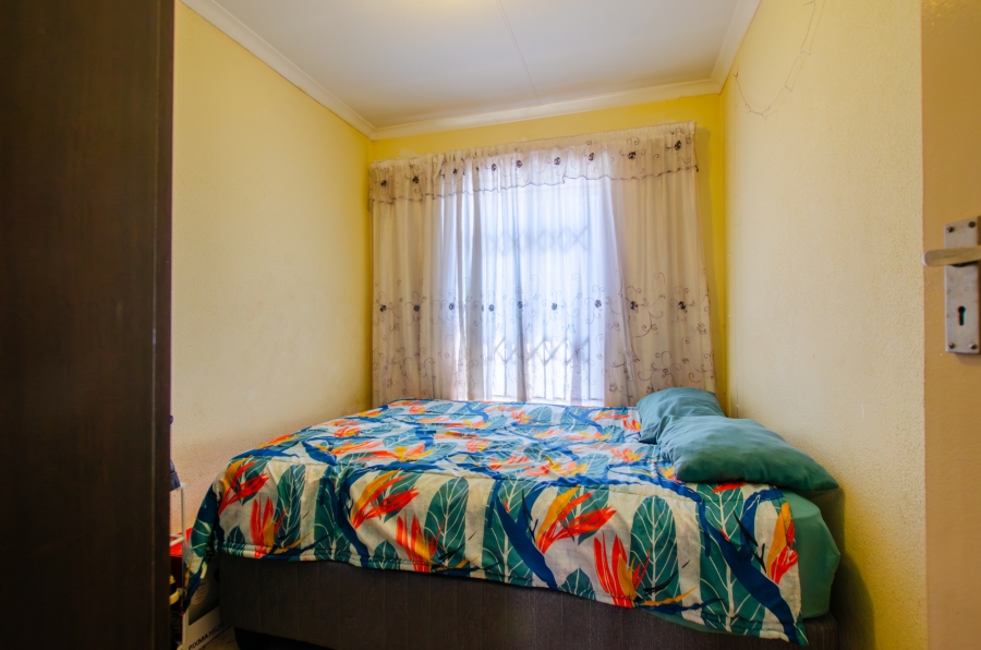 2 Bedroom Property for Sale in Olievenhoutbosch Gauteng