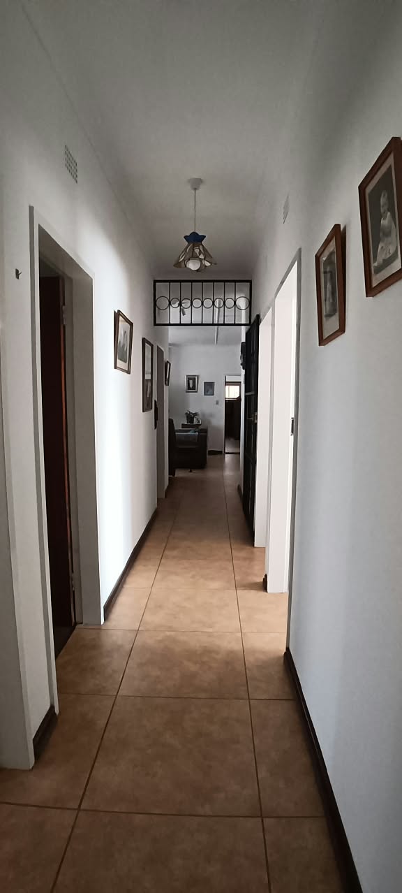 4 Bedroom Property for Sale in Glen Donald A H Gauteng