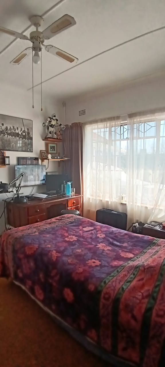 4 Bedroom Property for Sale in Glen Donald A H Gauteng
