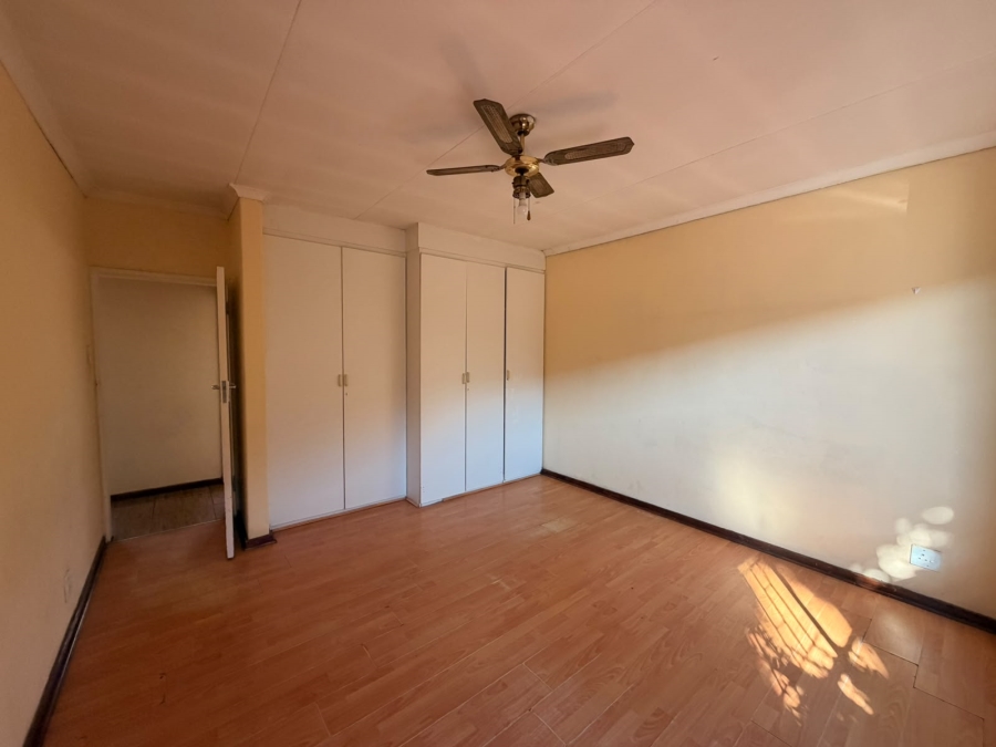 2 Bedroom Property for Sale in Vanderbijlpark CW 3 Gauteng