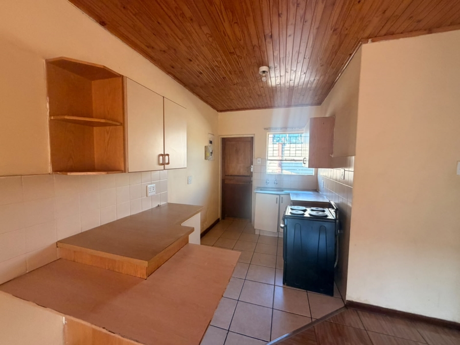 2 Bedroom Property for Sale in Vanderbijlpark CW 3 Gauteng