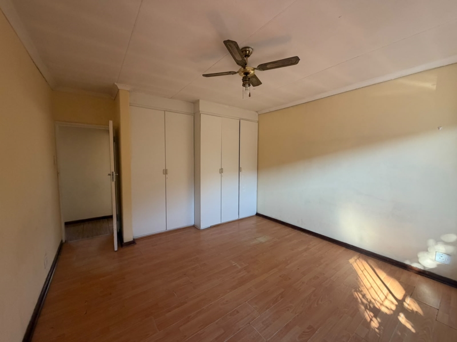 2 Bedroom Property for Sale in Vanderbijlpark CW 3 Gauteng
