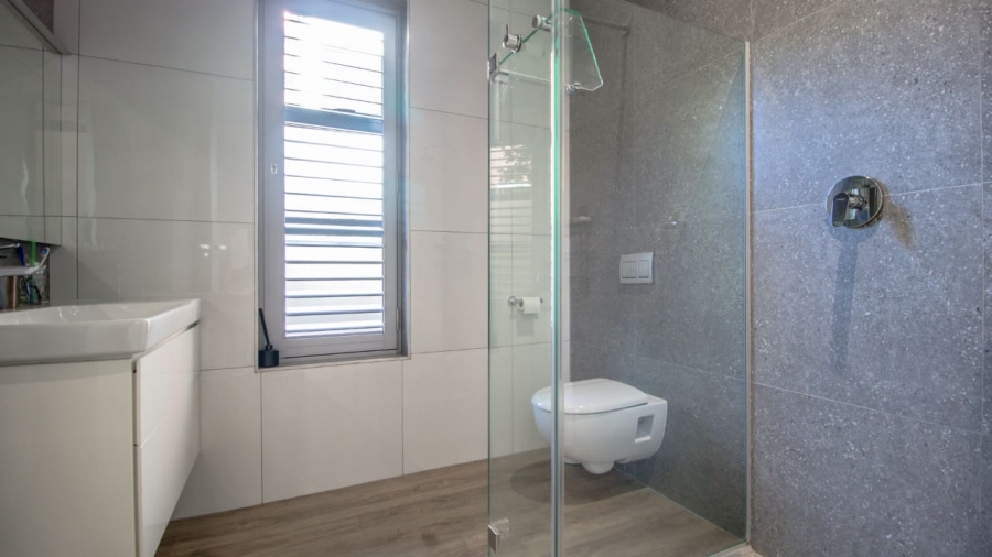 3 Bedroom Property for Sale in Nieuw Muckleneuk Gauteng